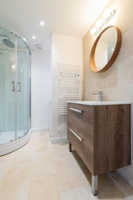 Appartement Meuse & Mono, En Hyper Centre Charleville-Mézières Eksteriør billede